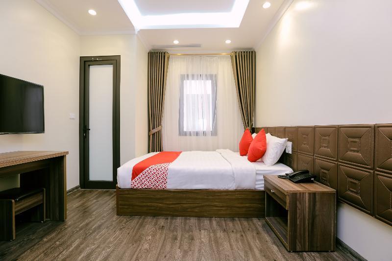 Oyo 562 Halong Legend Hotel Ha Long Exterior photo